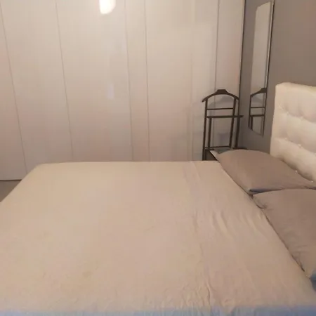 Focolare Domestico * Milaan